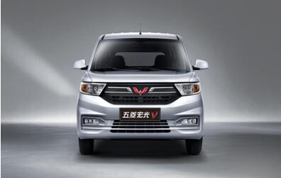 “中国神车”五菱宏光V 1.5L劲享版上市，售4.68万元！